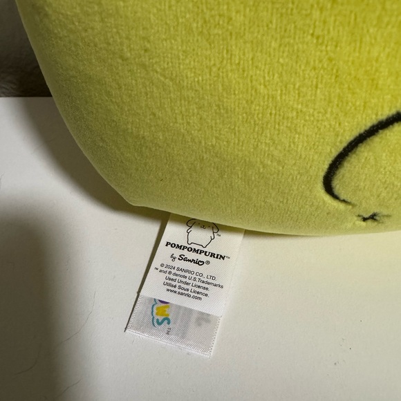 Sanrio Hello Kitty Squishmallow Pompompurin 7” - Picture 7 of 9